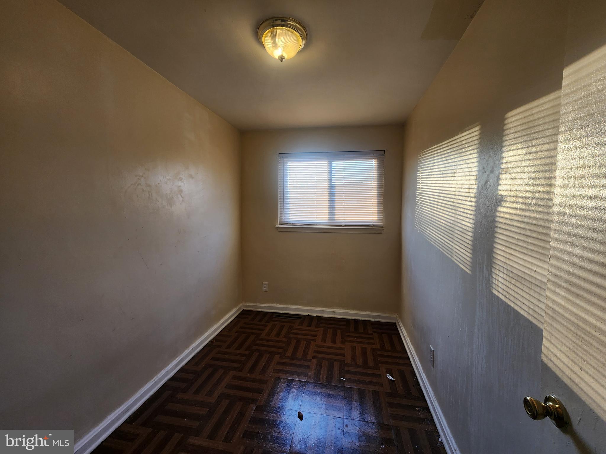 GREENSPRING - Residential