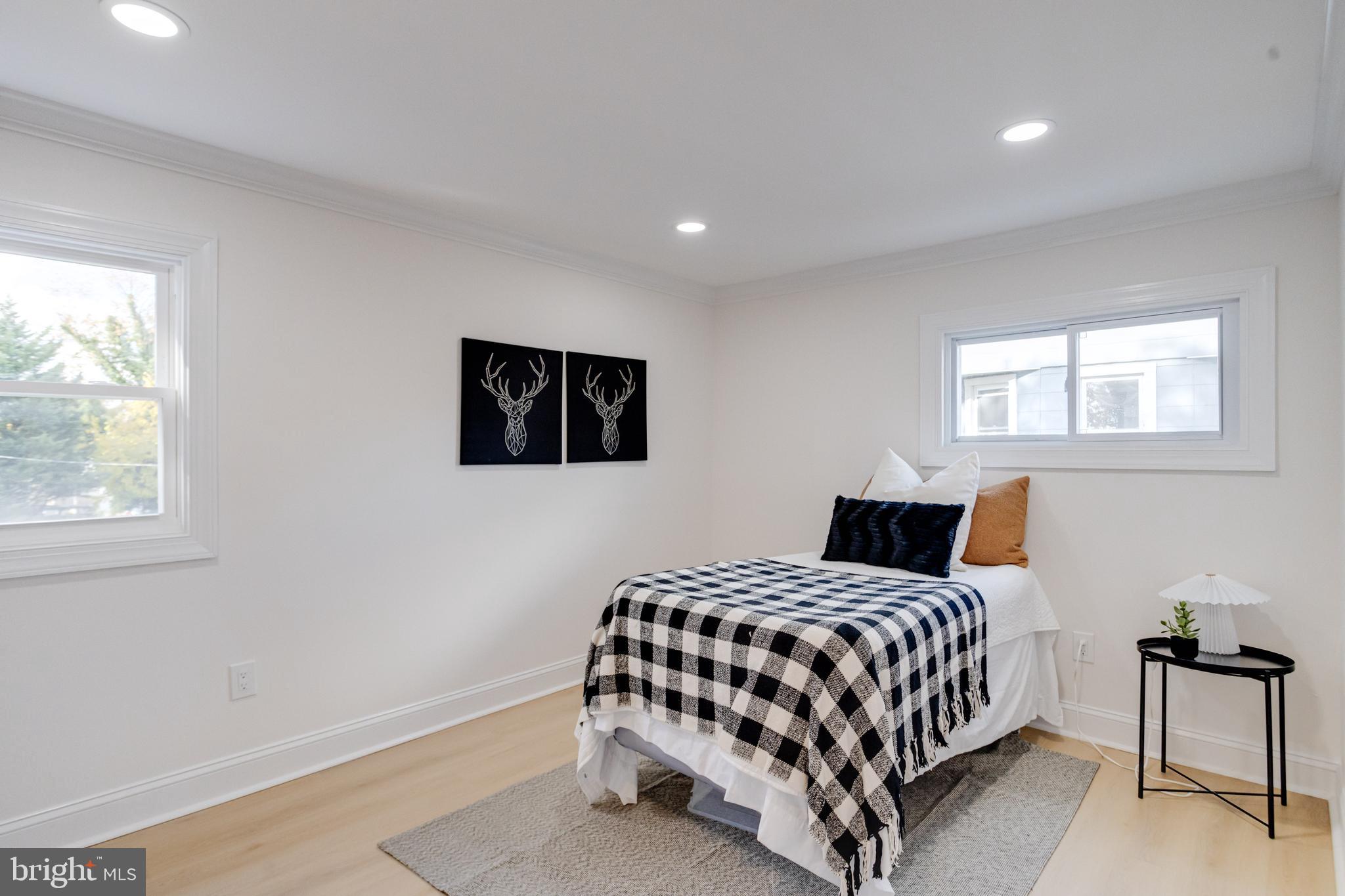 HAMILTON - Residential