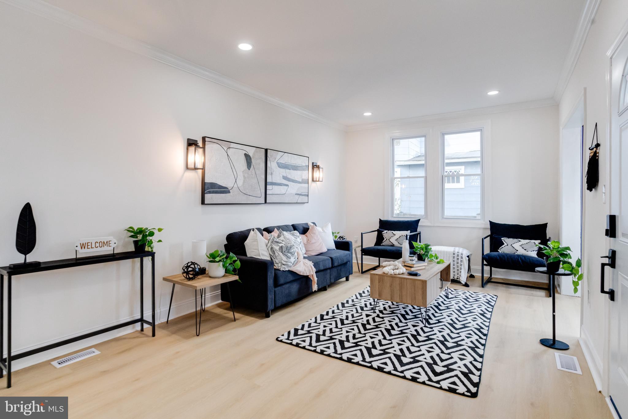 HAMILTON - Residential