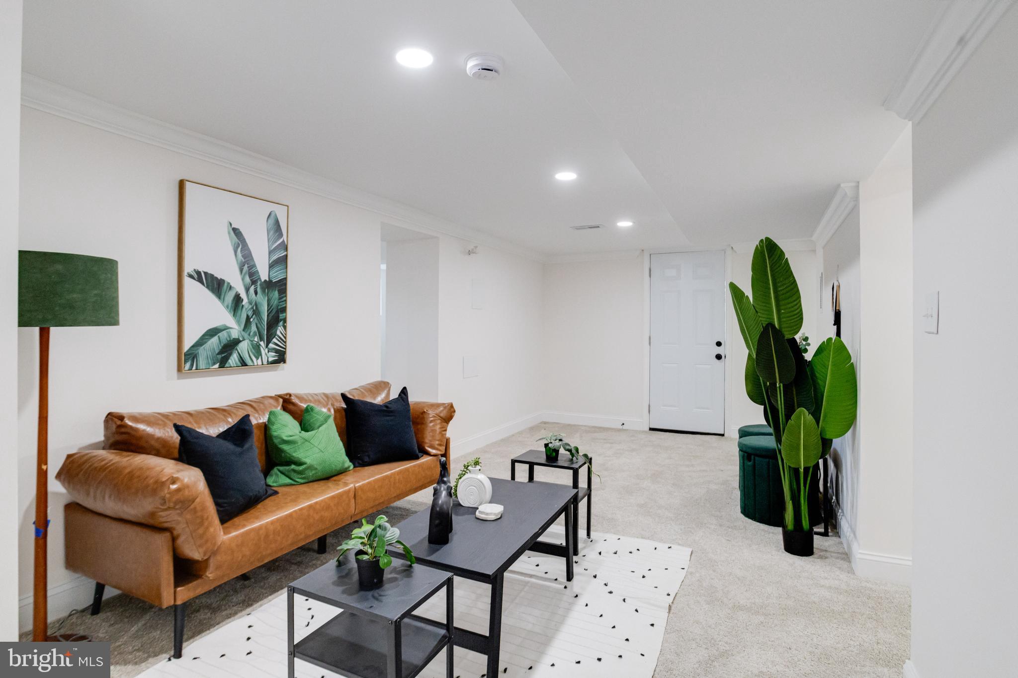 HAMILTON - Residential