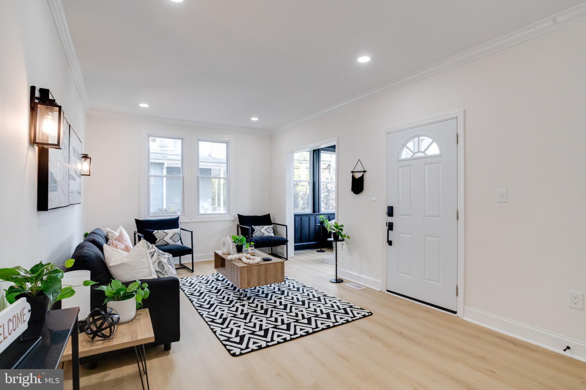 HAMILTON - Residential