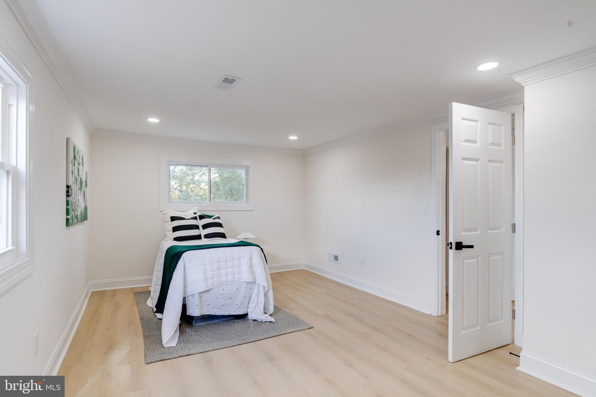 HAMILTON - Residential