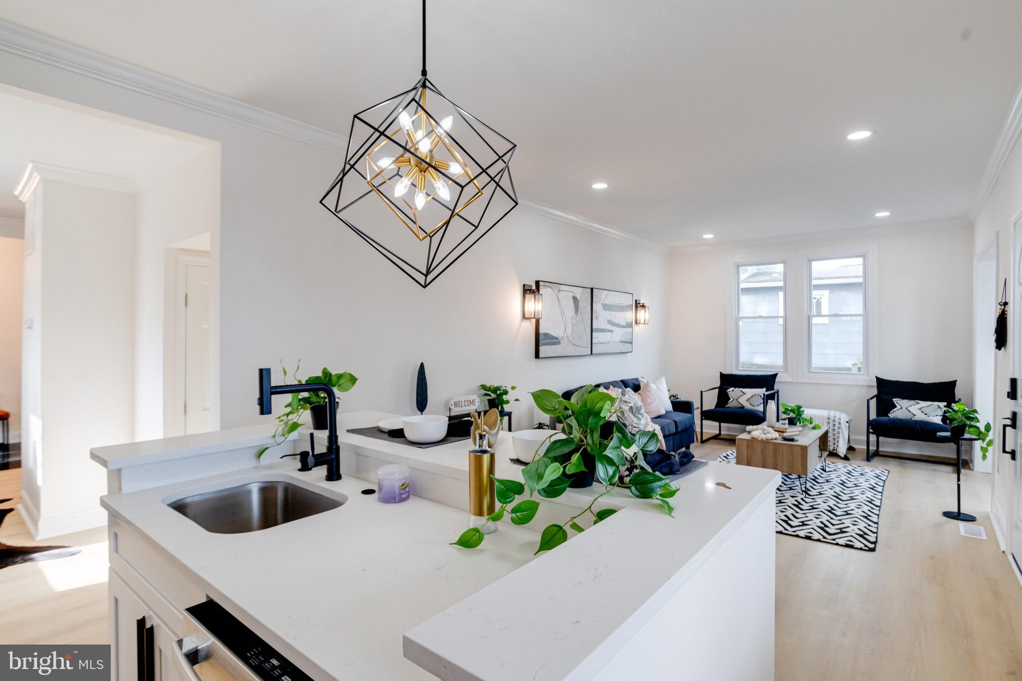 HAMILTON - Residential