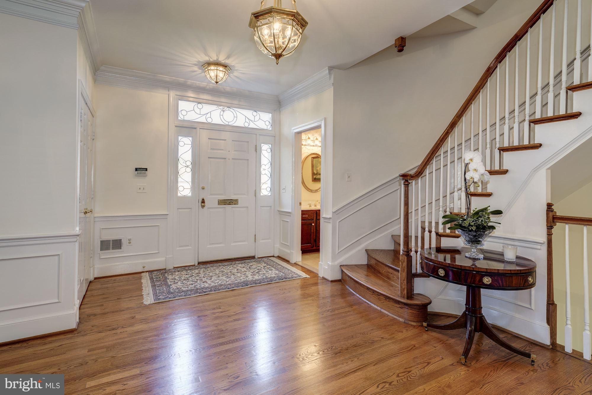 SPRING VALLEY - Residential