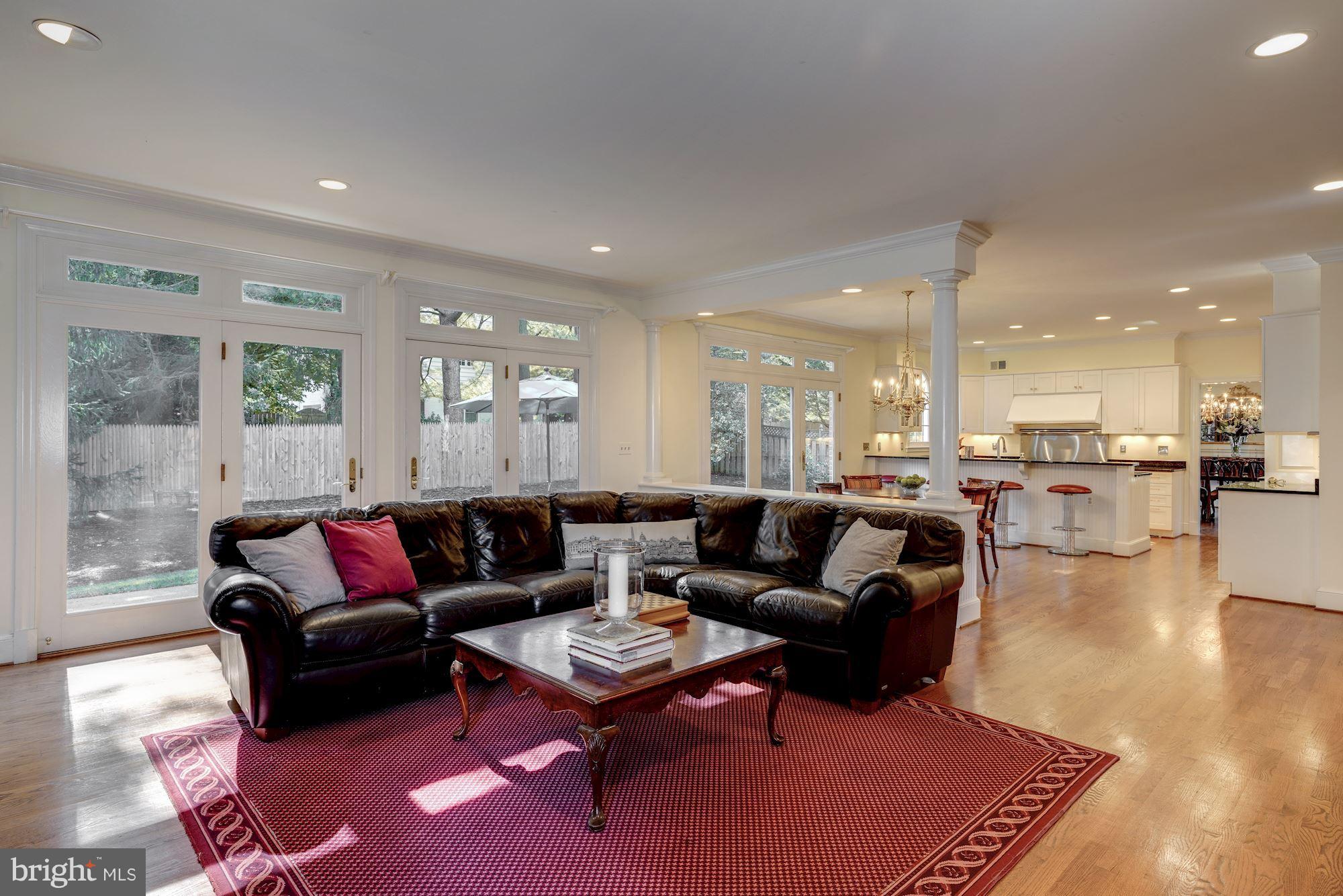 SPRING VALLEY - Residential