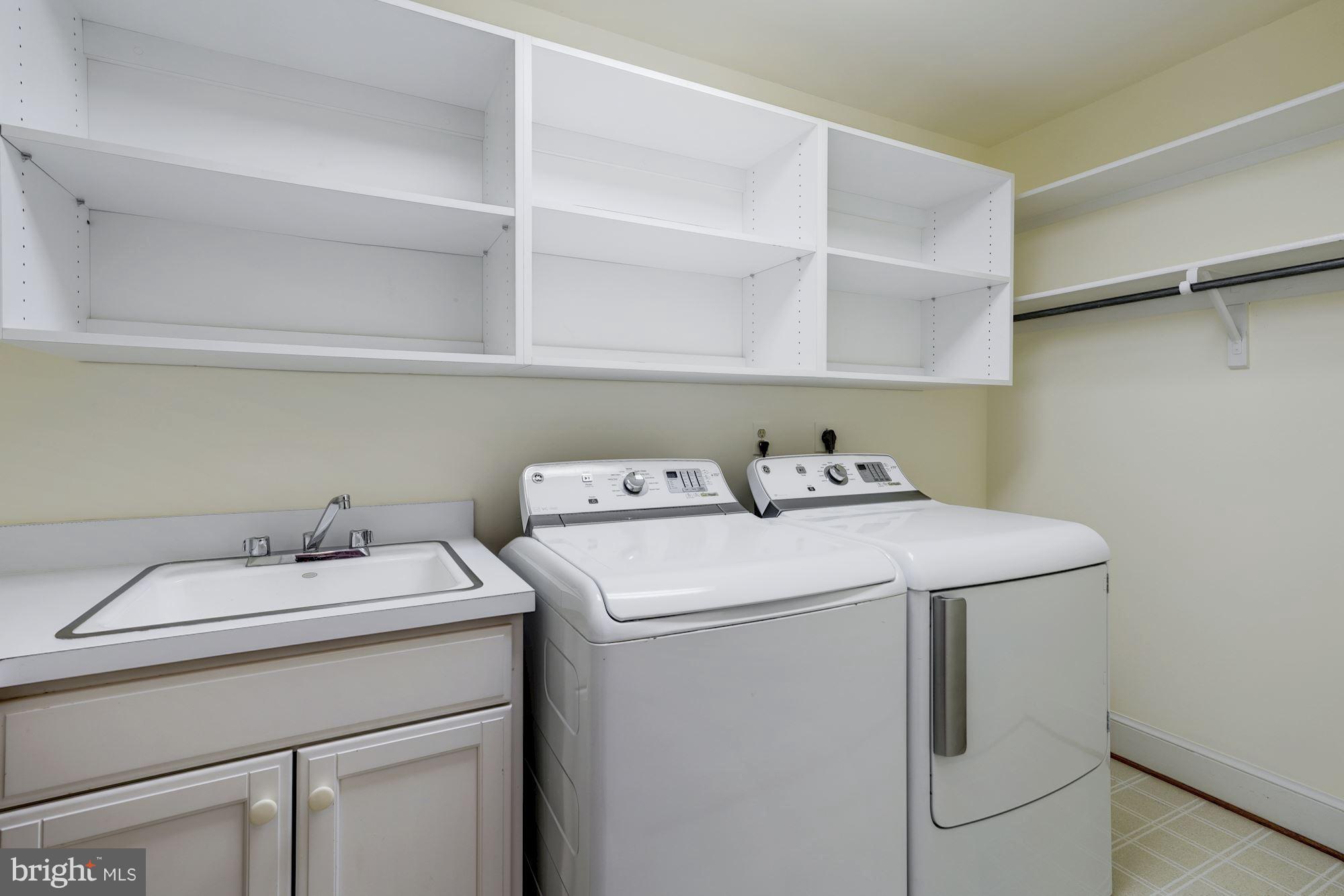 SPRING VALLEY - Residential