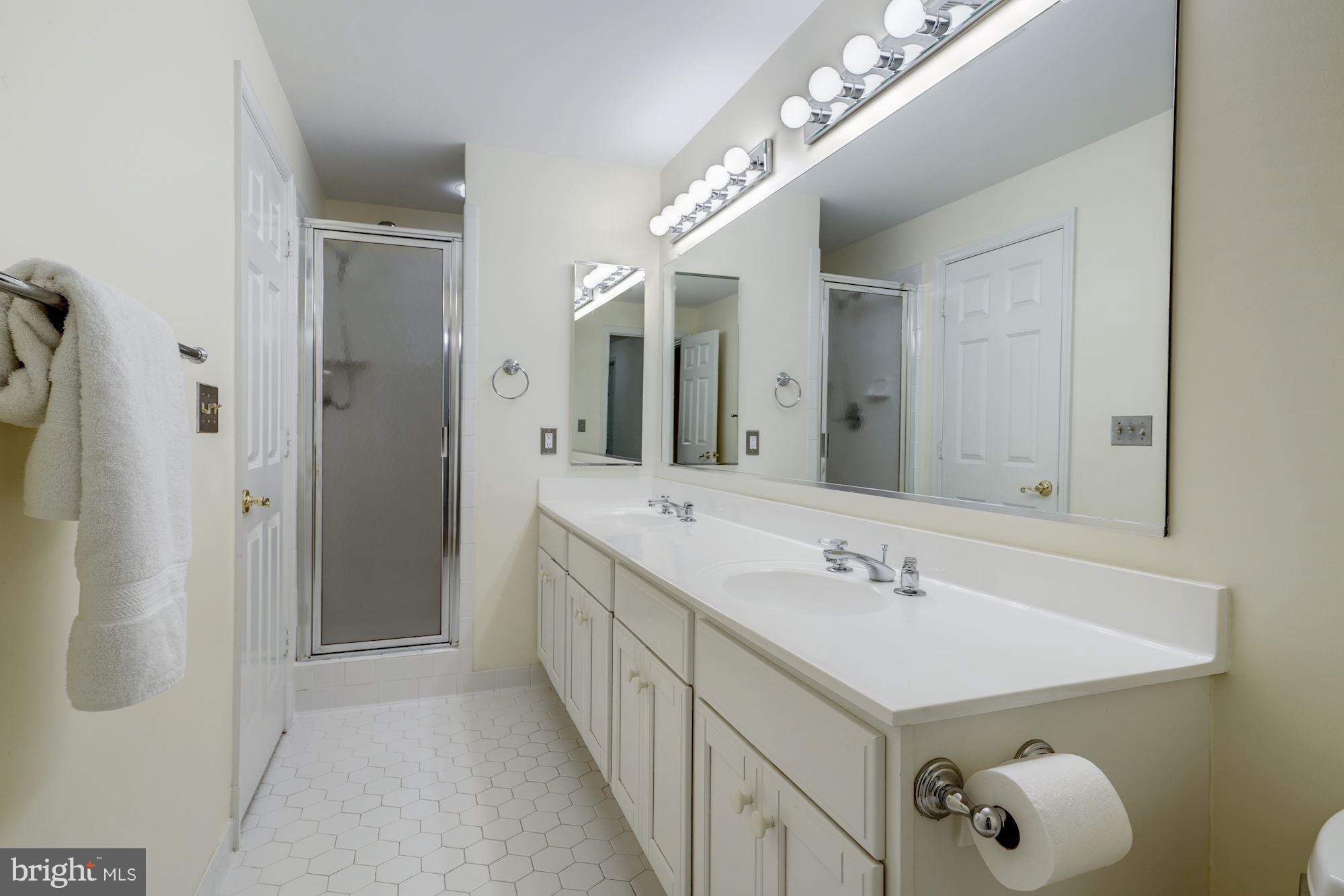 SPRING VALLEY - Residential