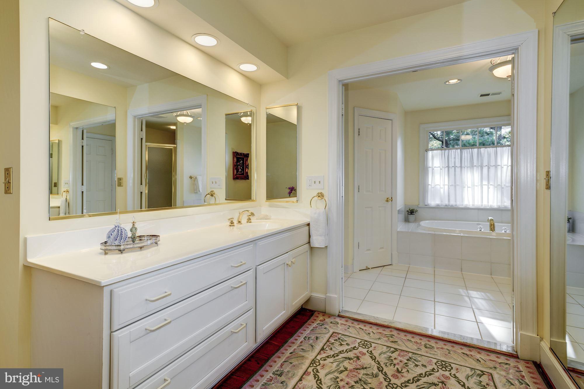 SPRING VALLEY - Residential