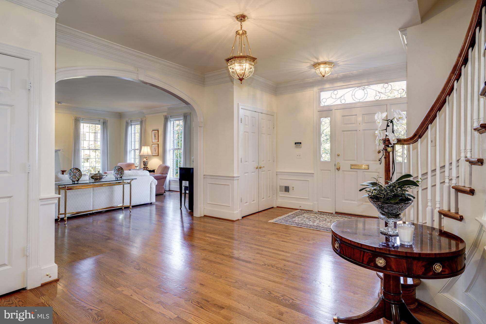 SPRING VALLEY - Residential