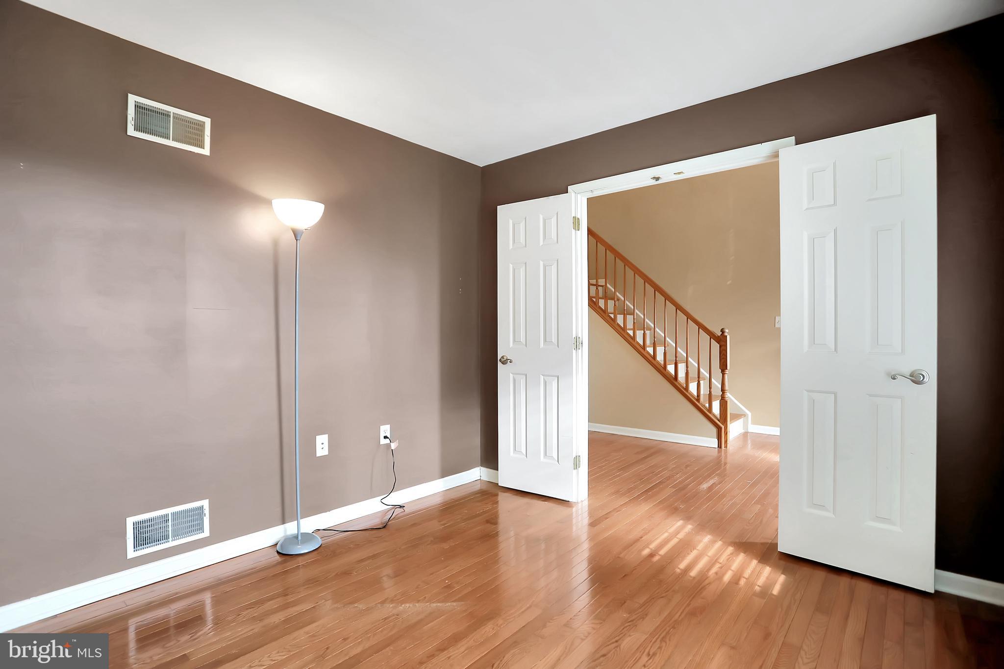 RIDGE VIEW - Residential