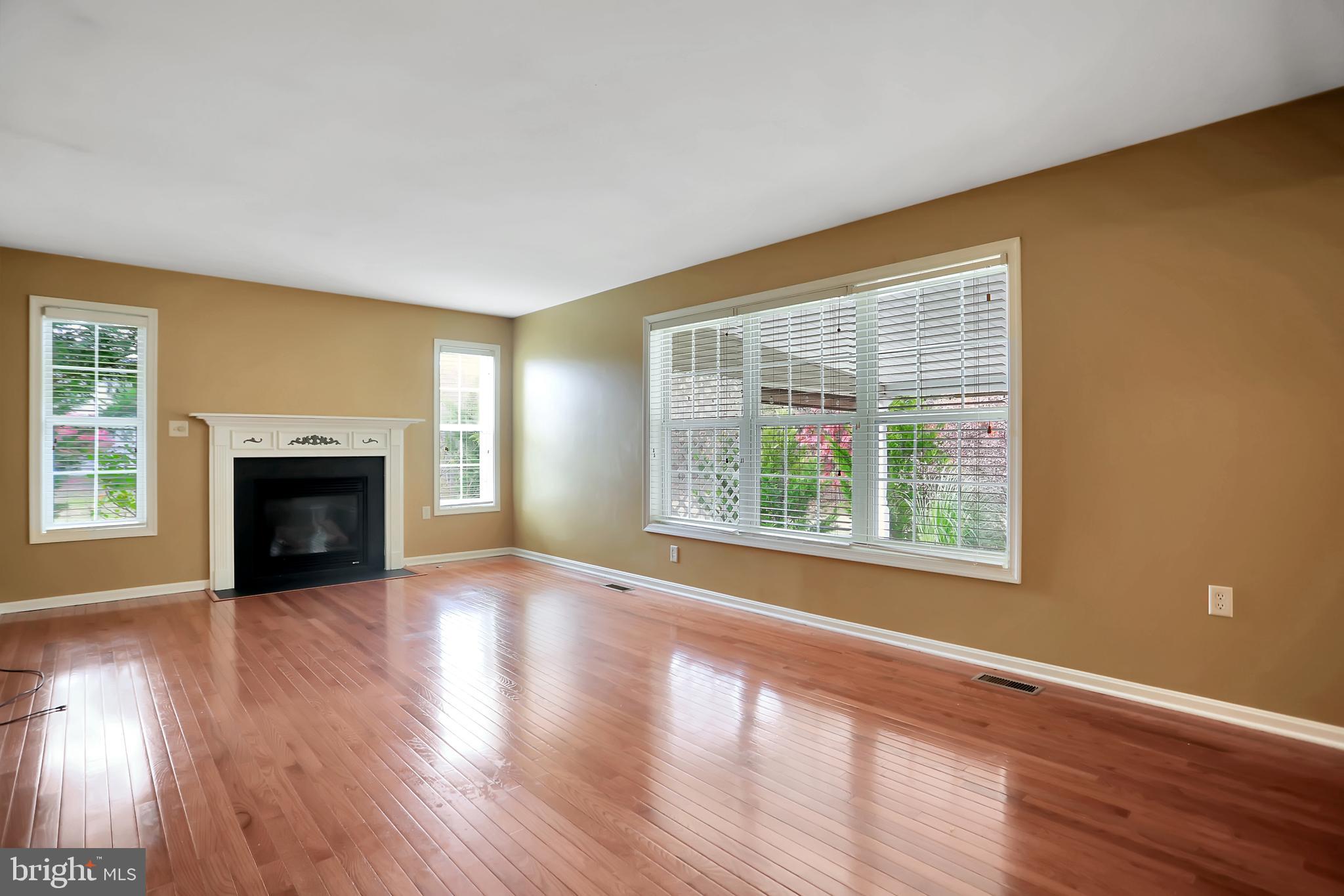 RIDGE VIEW - Residential