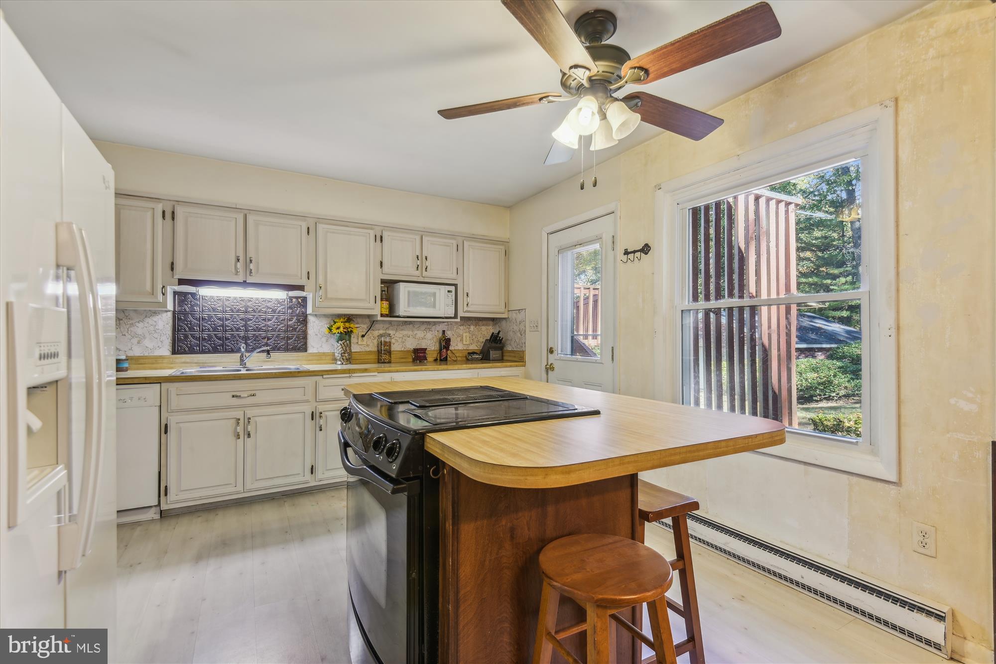 WILMOT MANOR - Residential