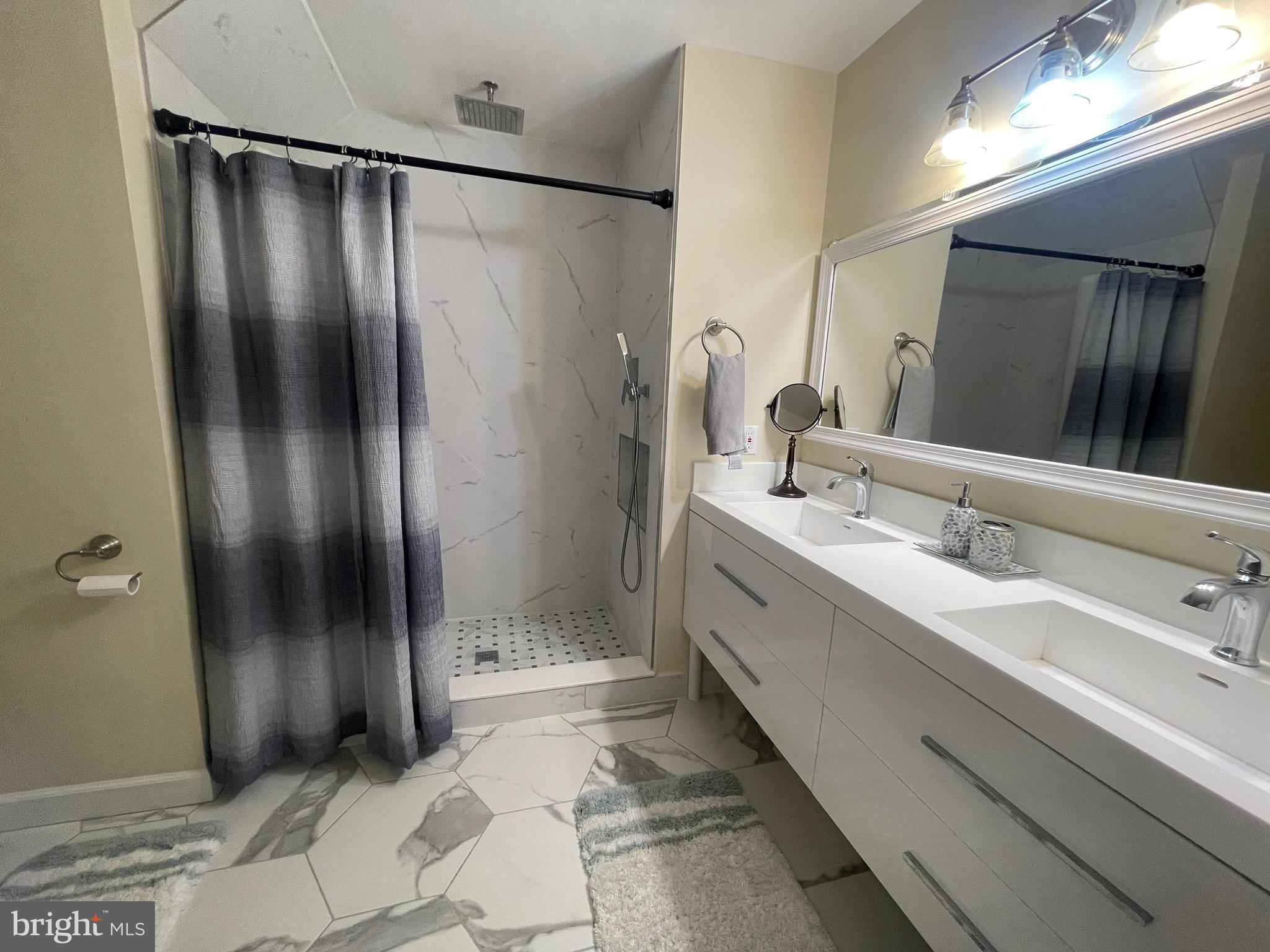 WESTRIDGE - Residential