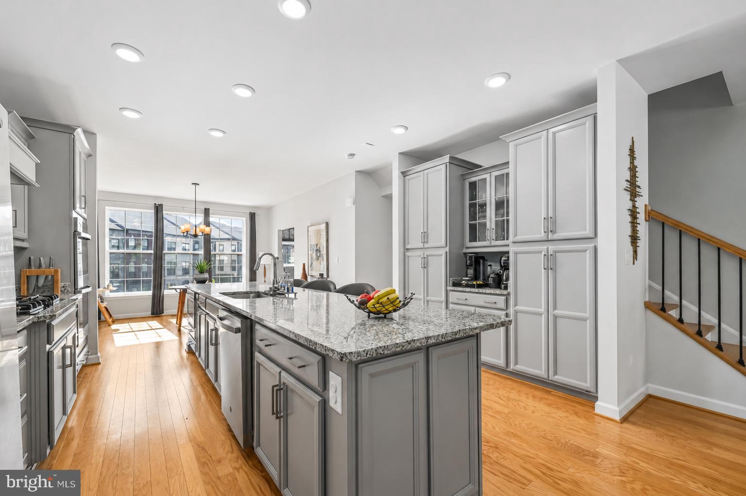 4434 FAIR LAKES COURT