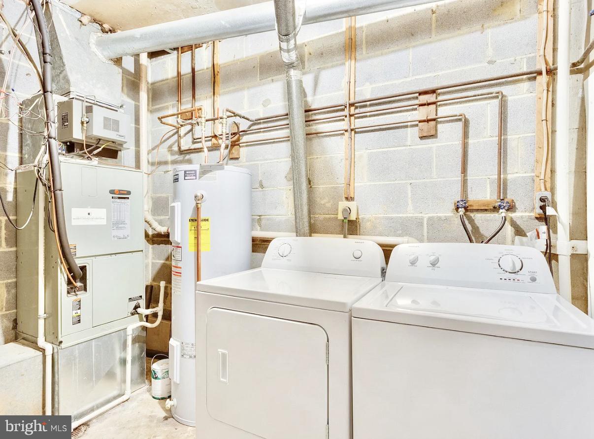 BENTLEY VILLAGE - Residential