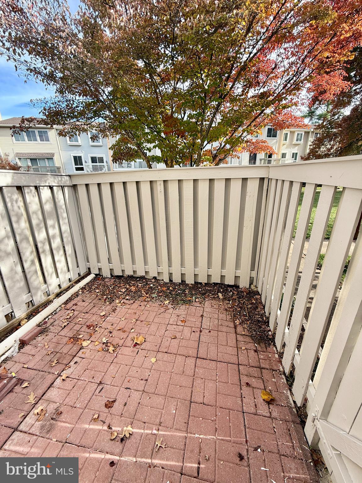 BENTLEY VILLAGE - Residential