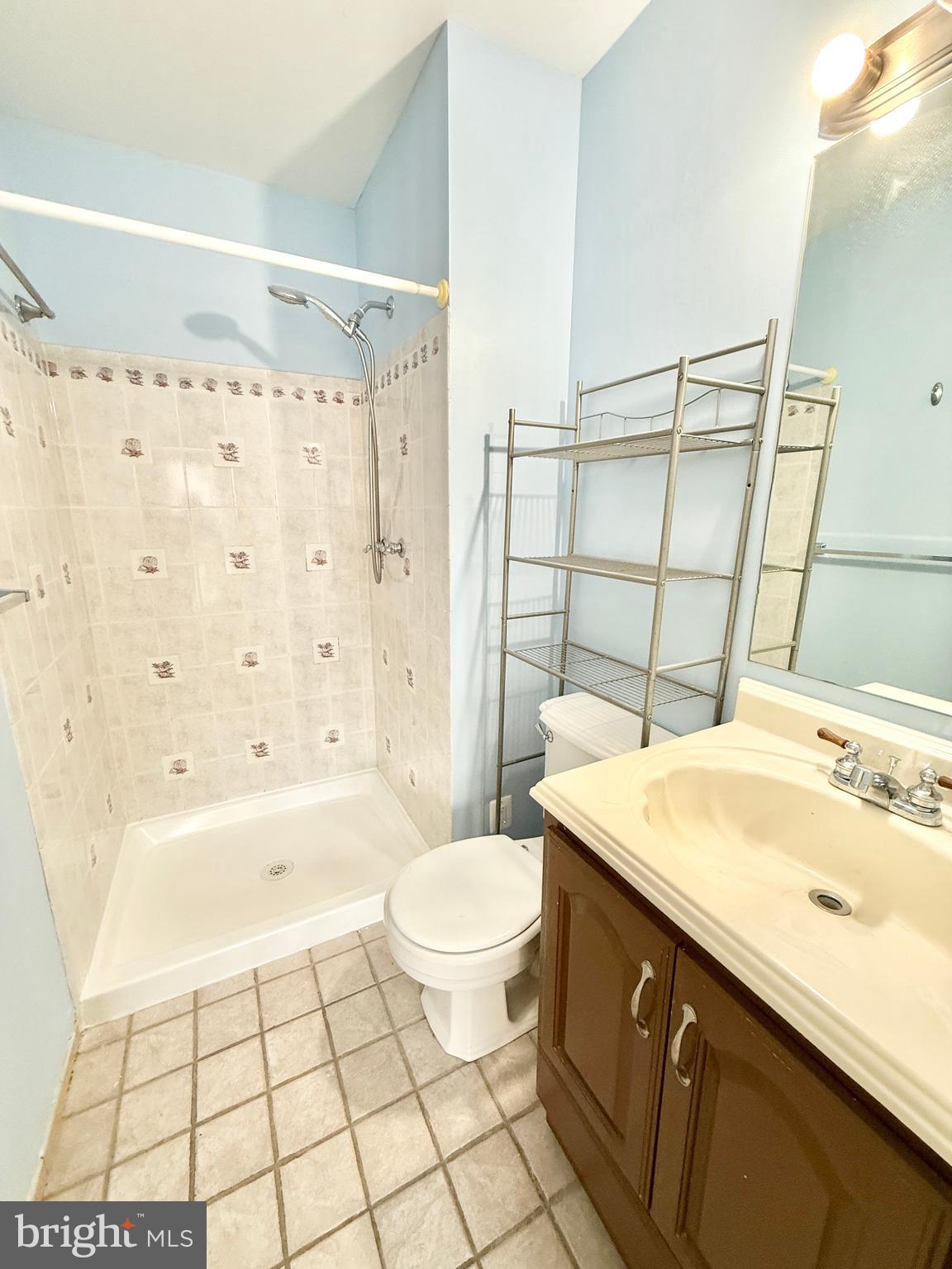 BENTLEY VILLAGE - Residential