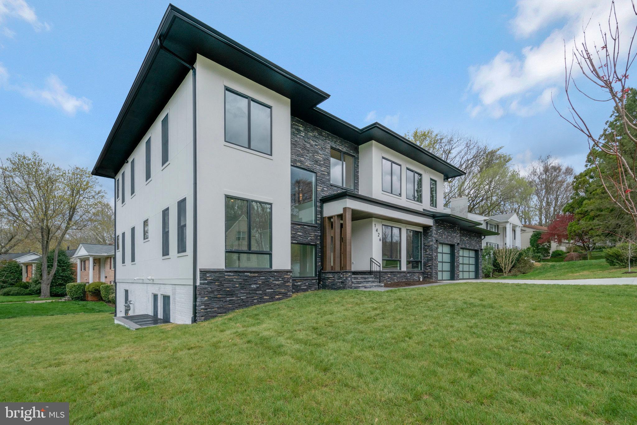 POTOMAC HILLS - Residential