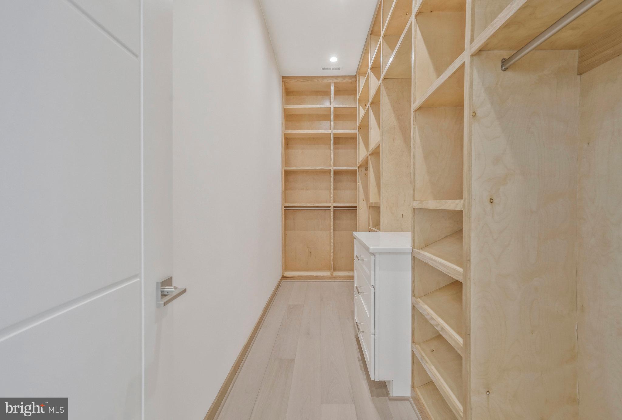 POTOMAC HILLS - Residential