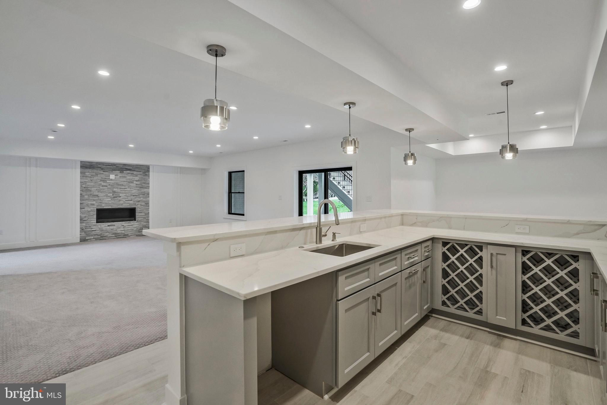 POTOMAC HILLS - Residential