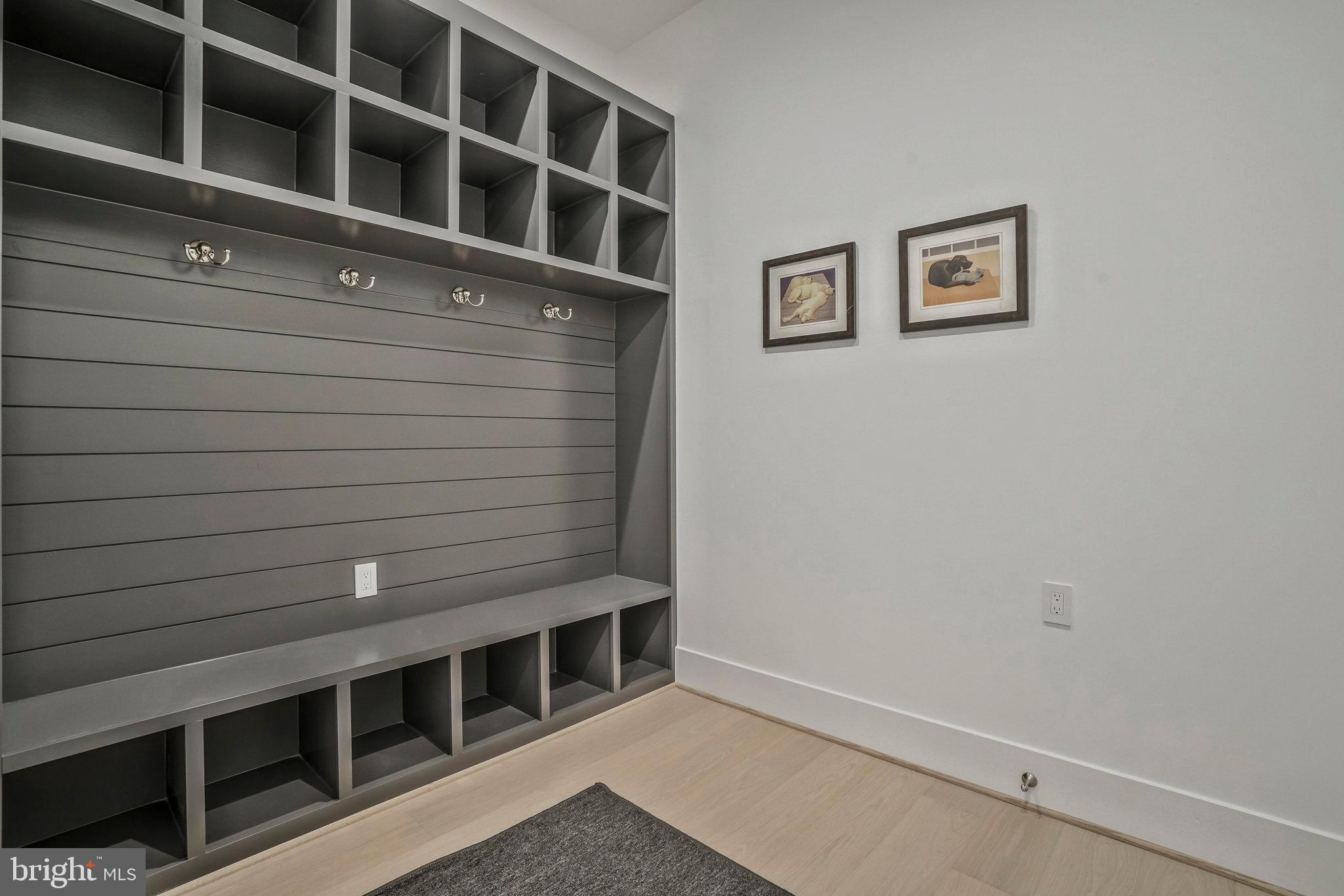 POTOMAC HILLS - Residential