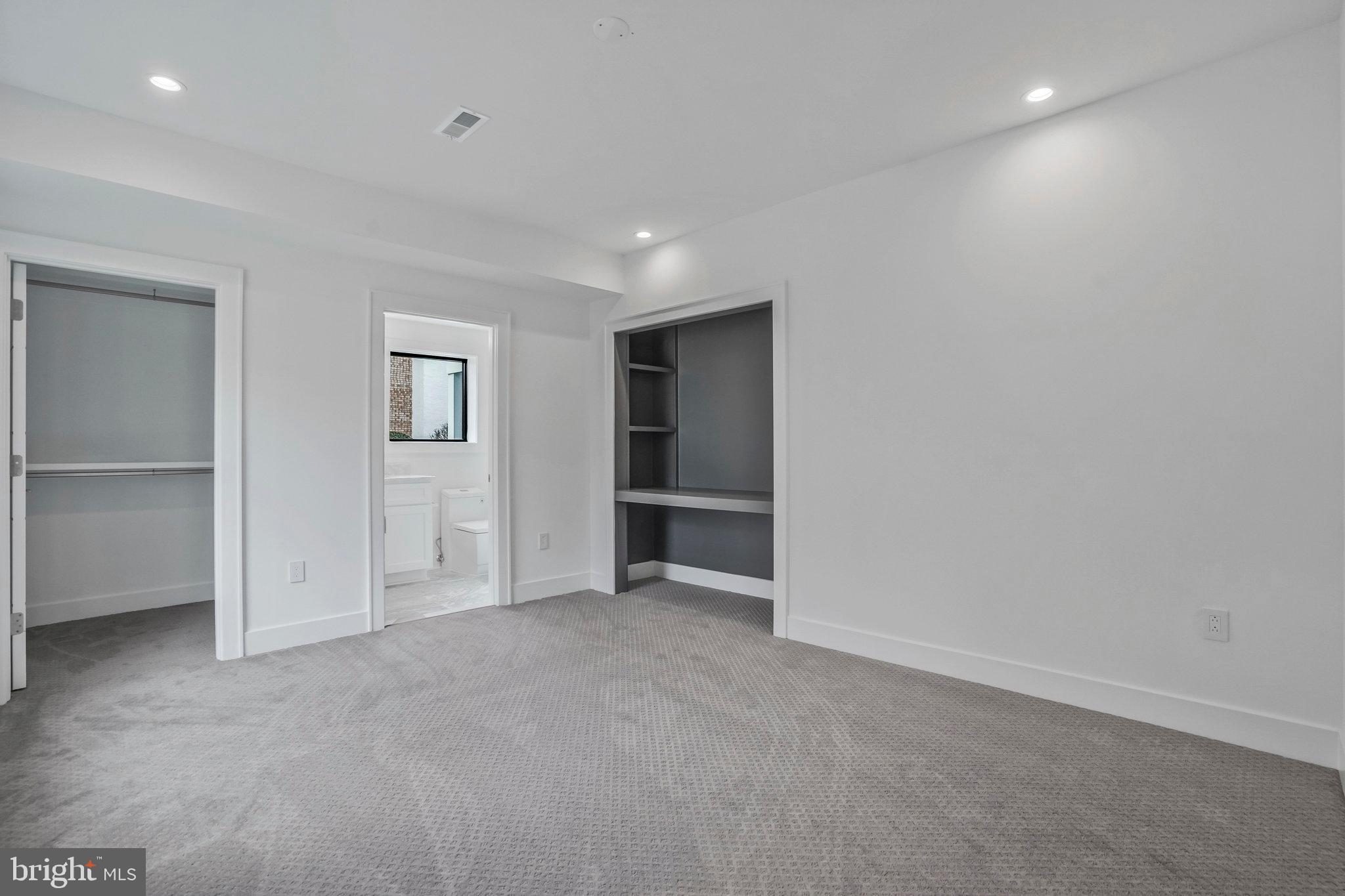 POTOMAC HILLS - Residential