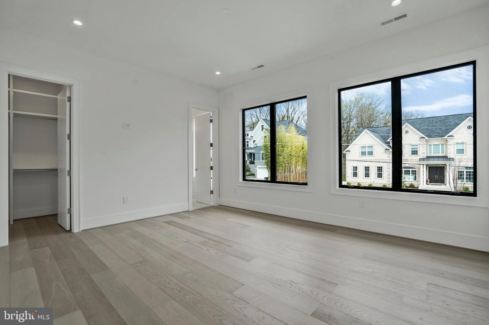 POTOMAC HILLS - Residential