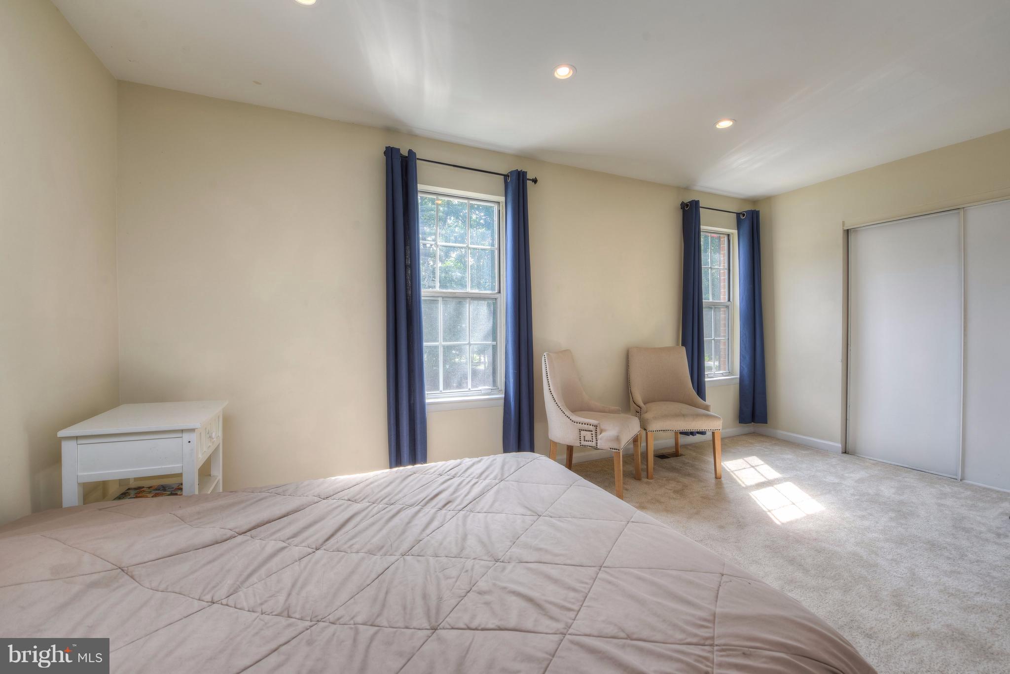 DALE CITY - Residential