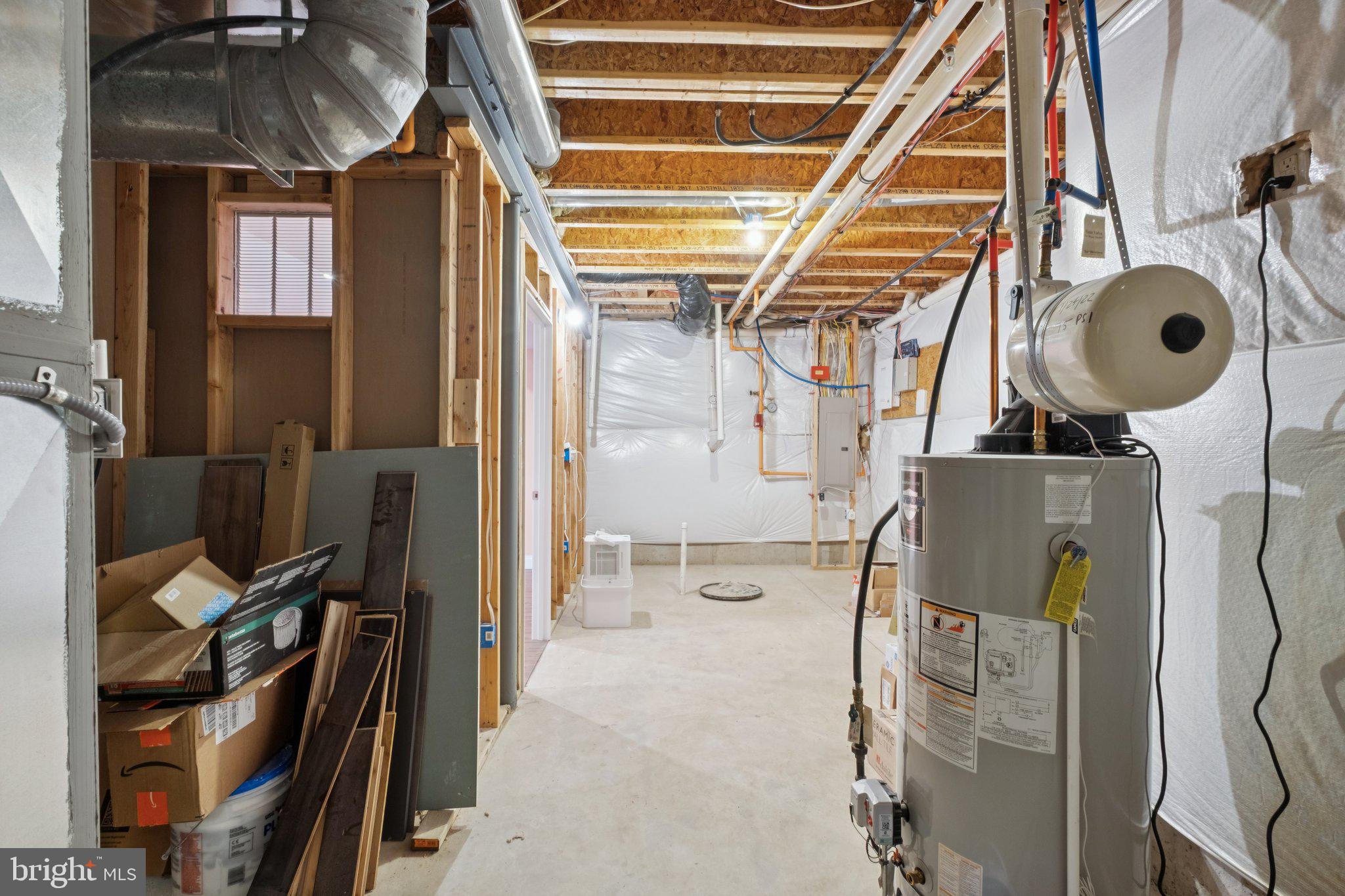 OAKS AT LAFAYETTE HILL - Residential