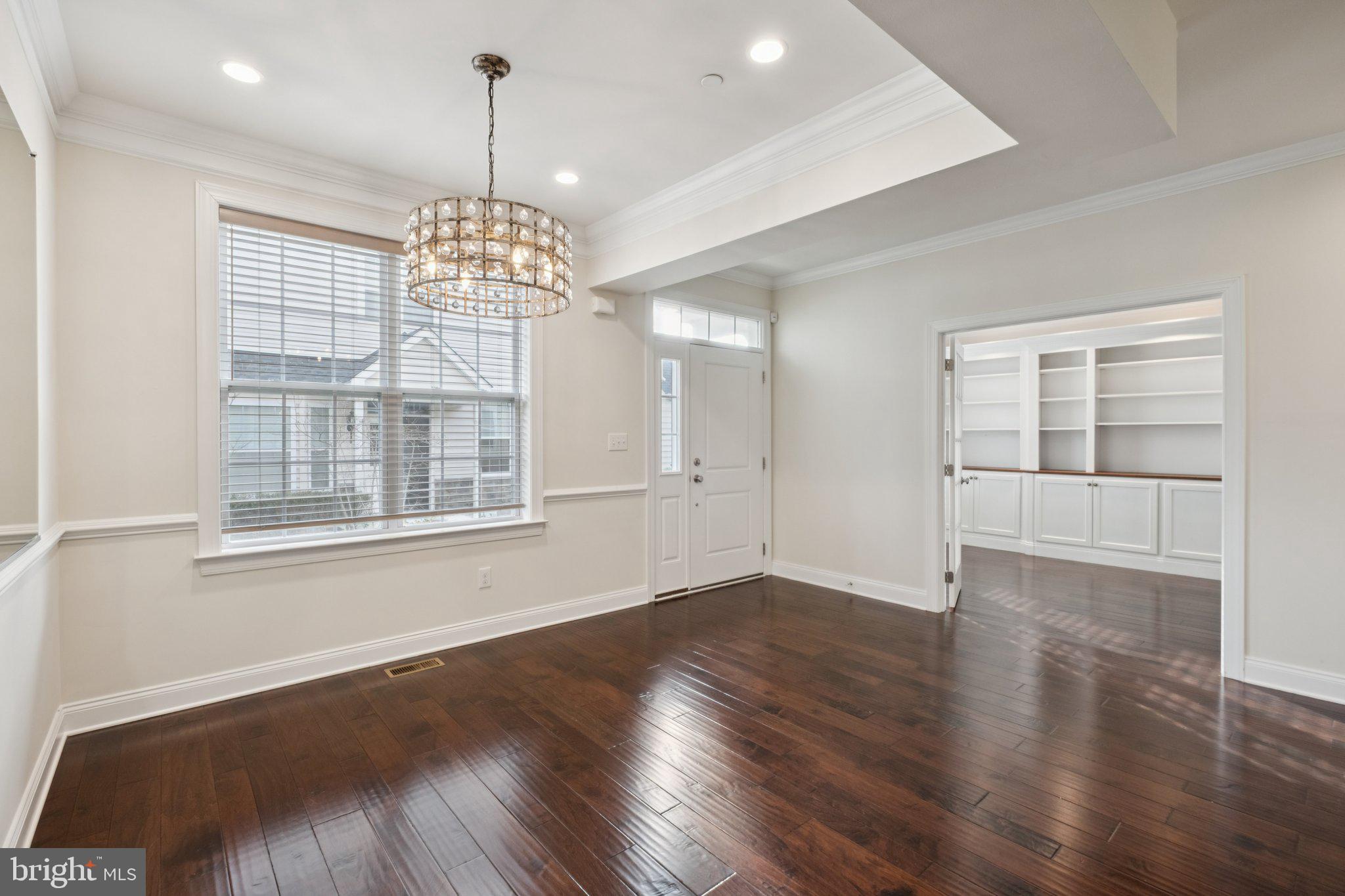 OAKS AT LAFAYETTE HILL - Residential