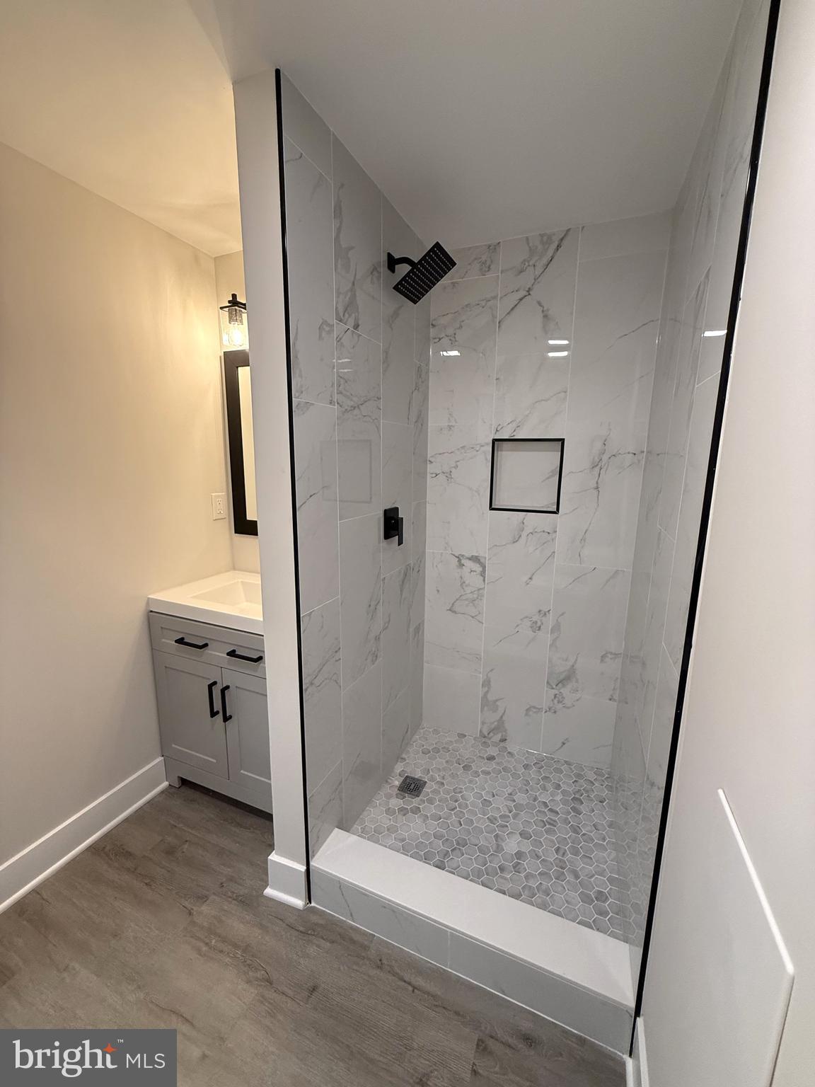 STONEYBROOKE - Residential