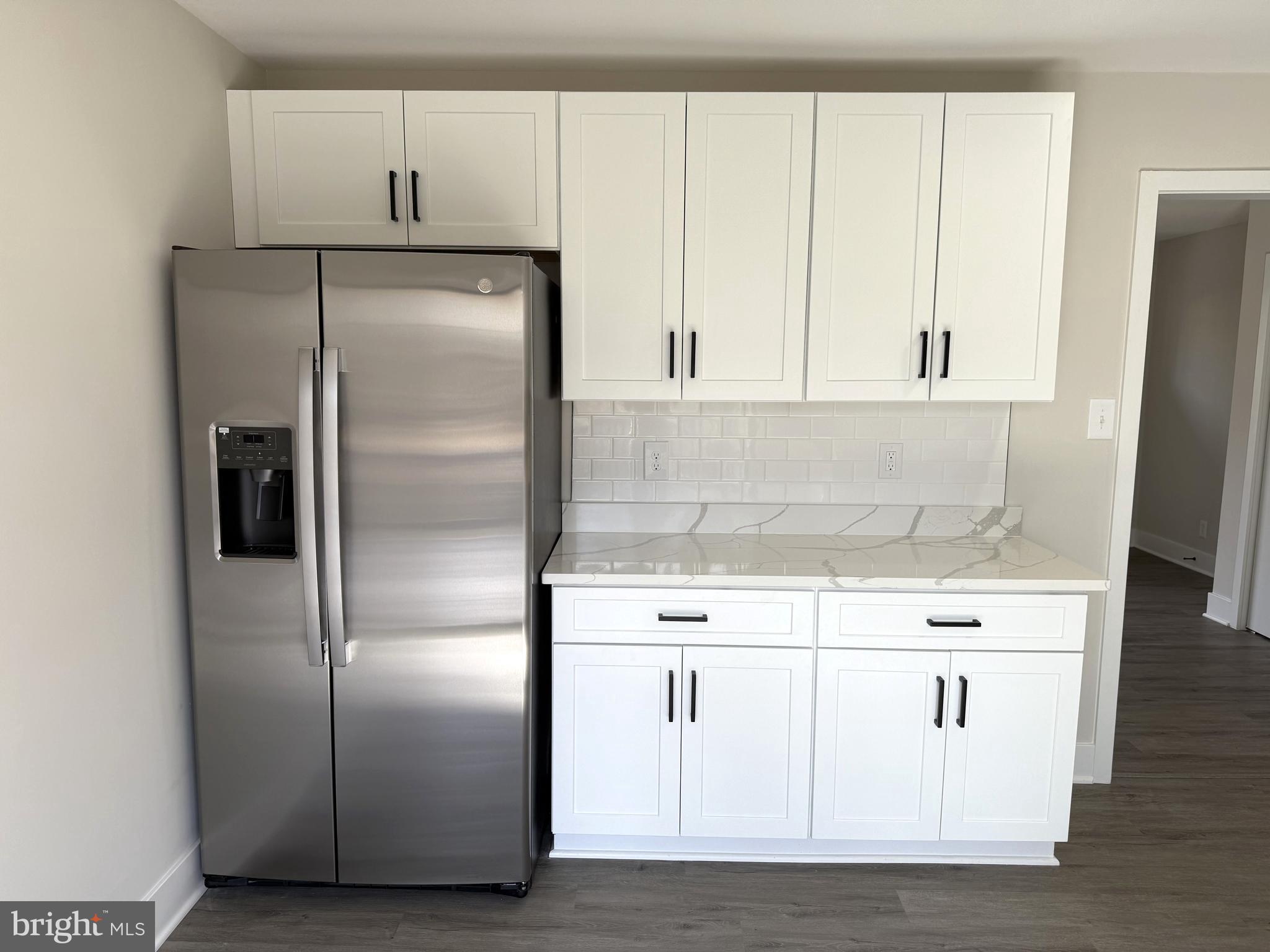 STONEYBROOKE - Residential