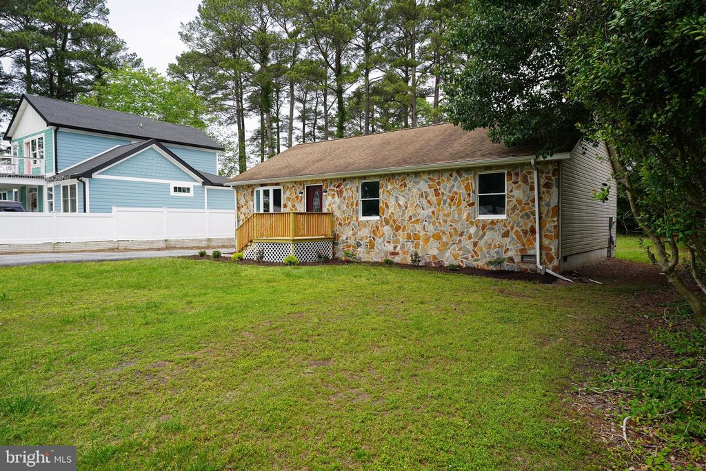 Photo of 28975 Aleine Avenue, HARBESON, DE 19951 (MLS # DESU2101462)