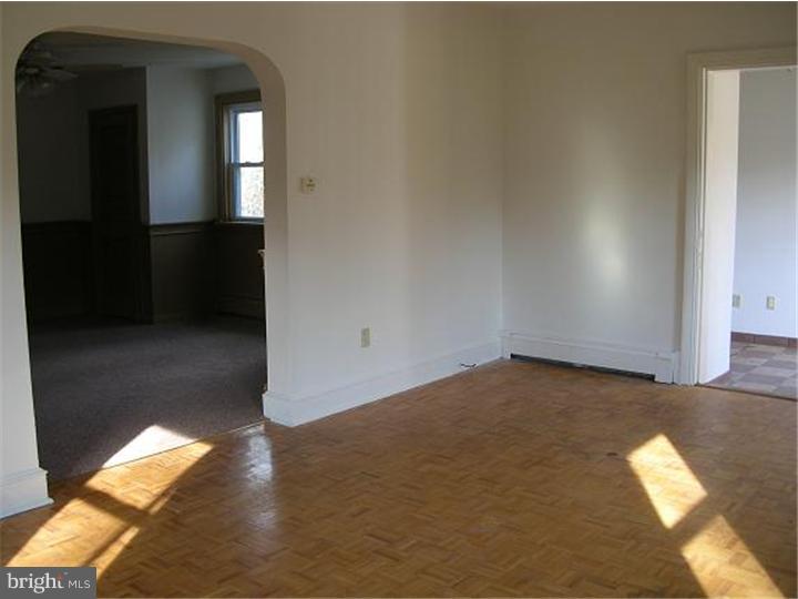 000 - Residential Lease