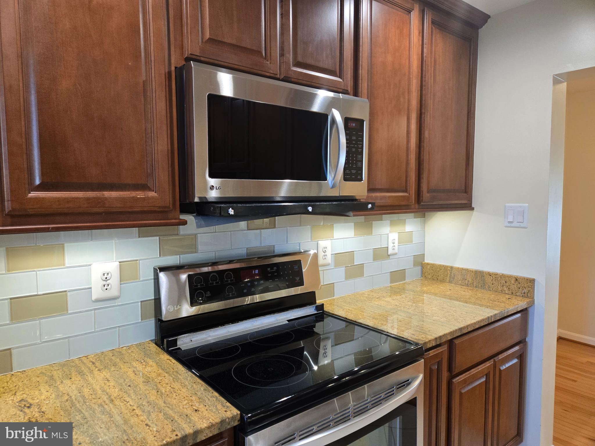 ROCK SPRING - Residential Lease