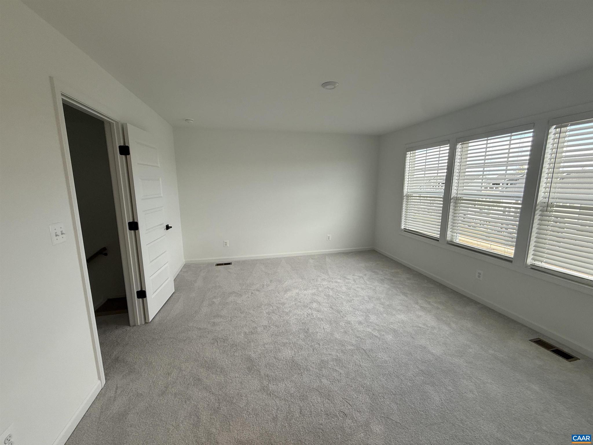 UNKNOWN - Residential Lease