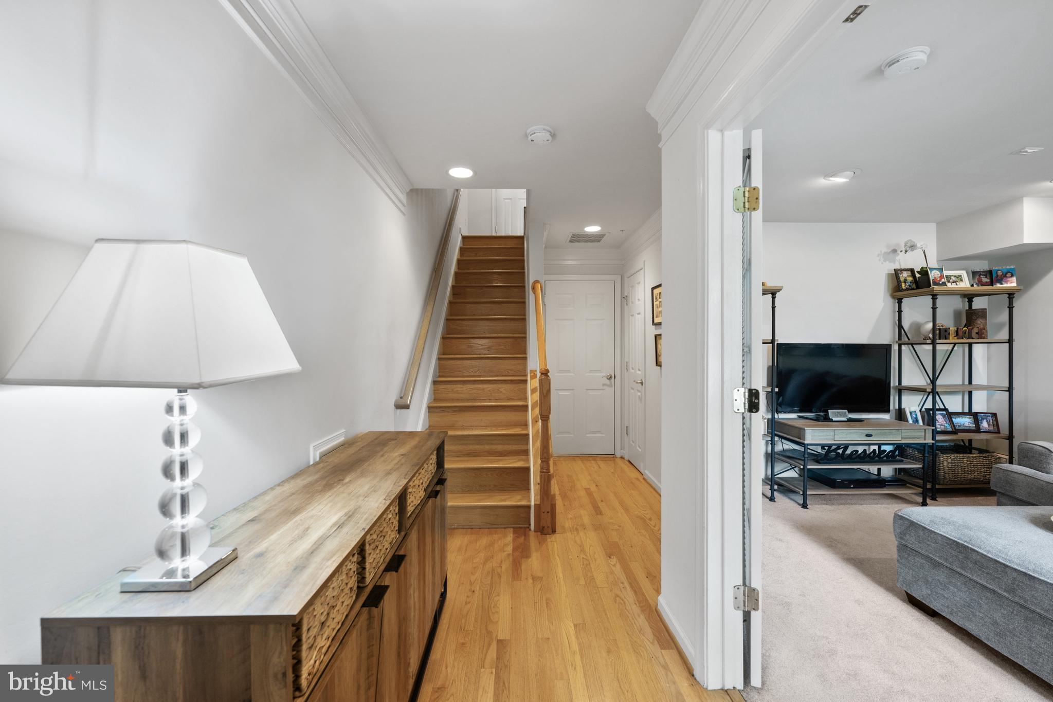 411 OAK KNOLL DRIVE