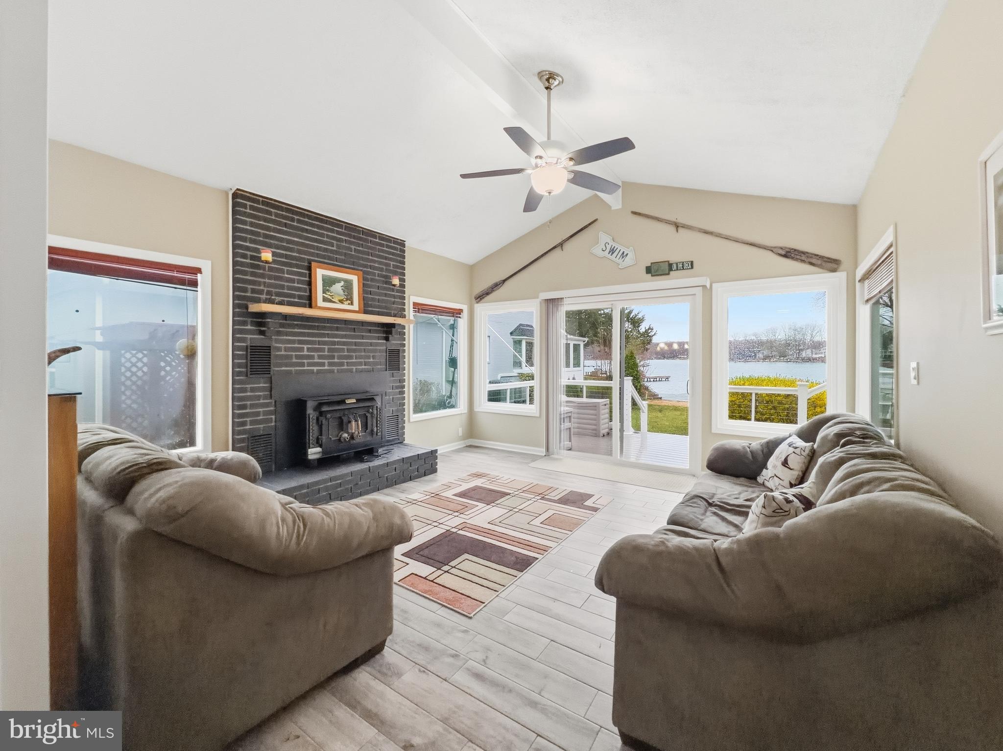 LAKE OF THE WOODS - Residential