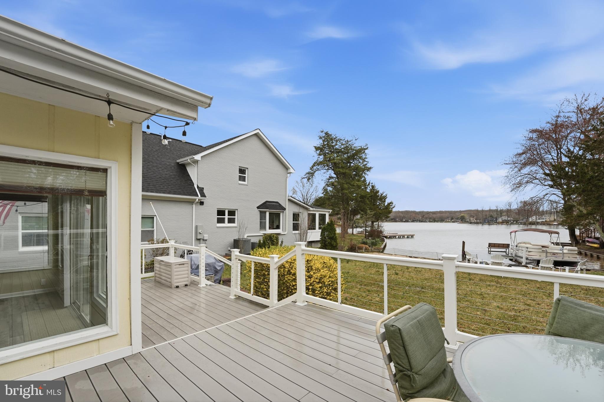 LAKE OF THE WOODS - Residential