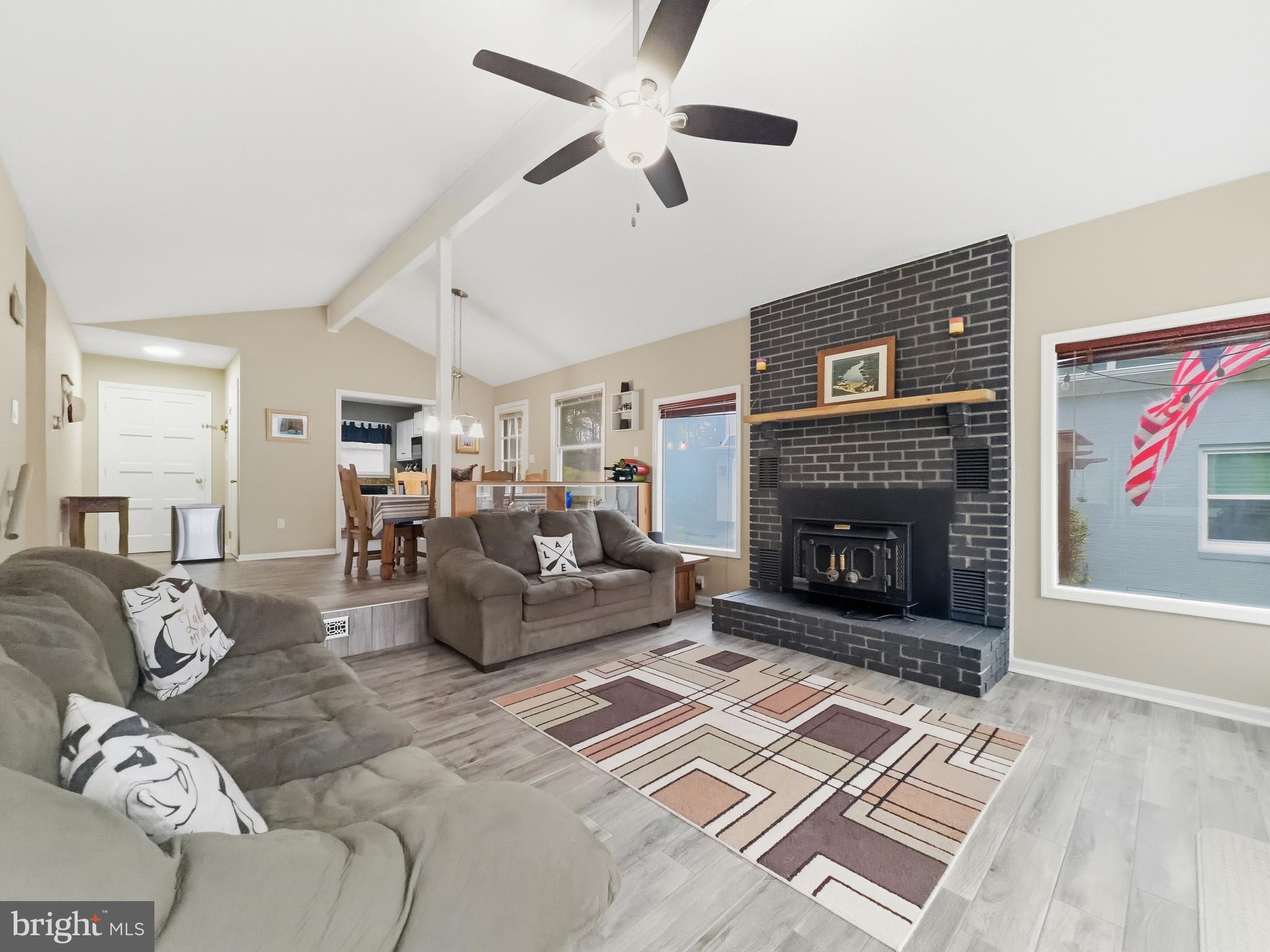 LAKE OF THE WOODS - Residential