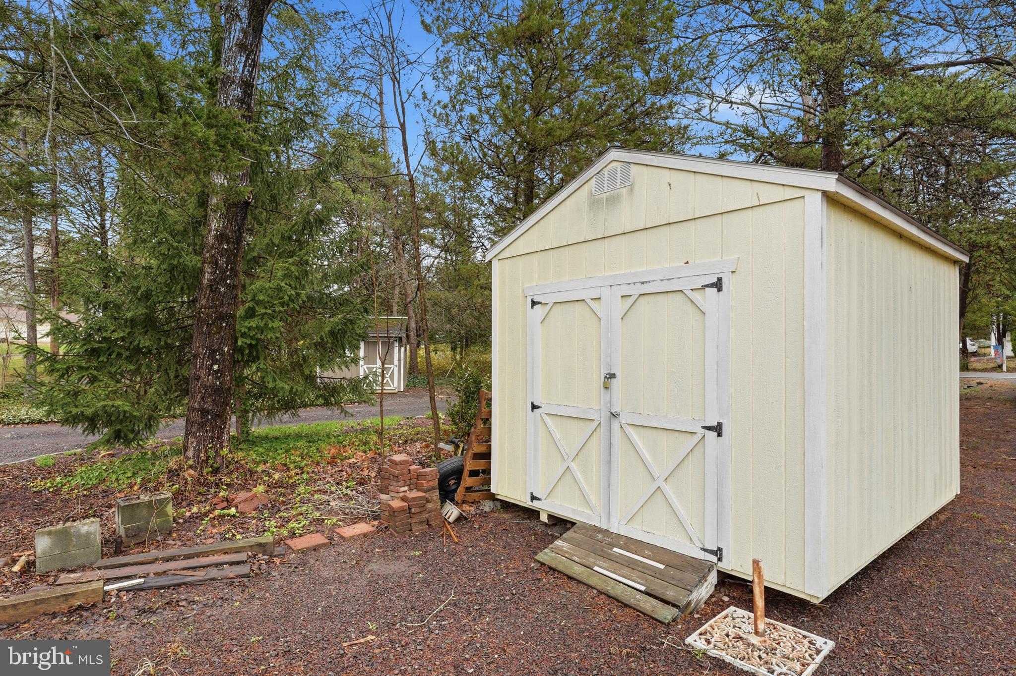 LAKE OF THE WOODS - Residential