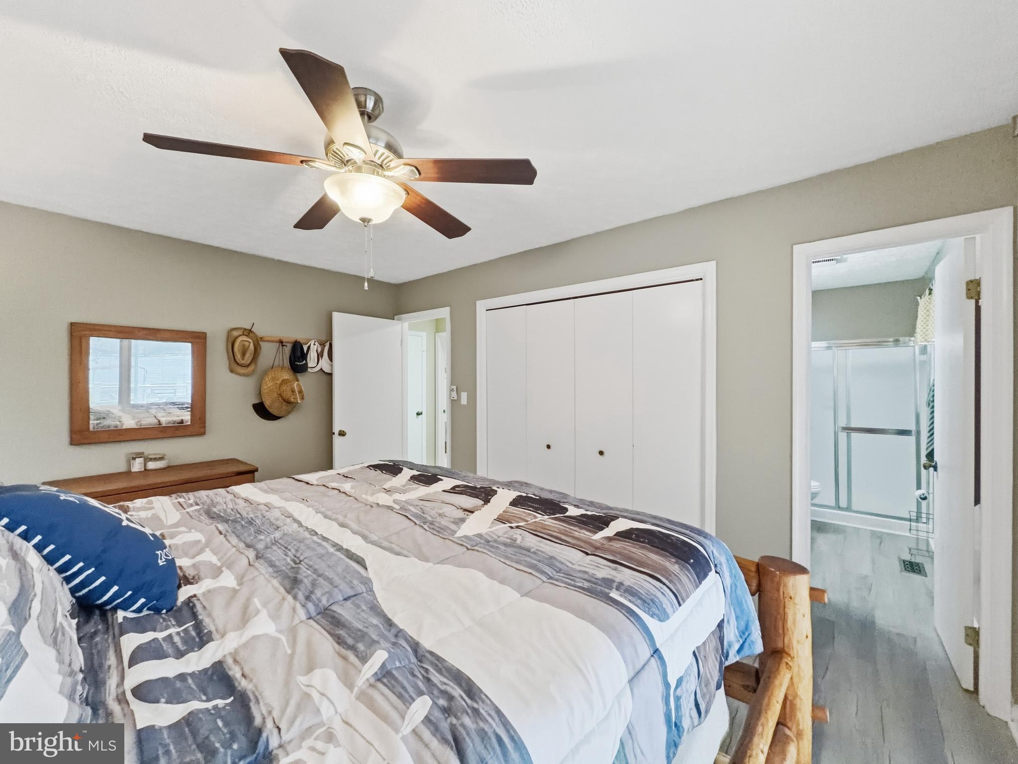 LAKE OF THE WOODS - Residential