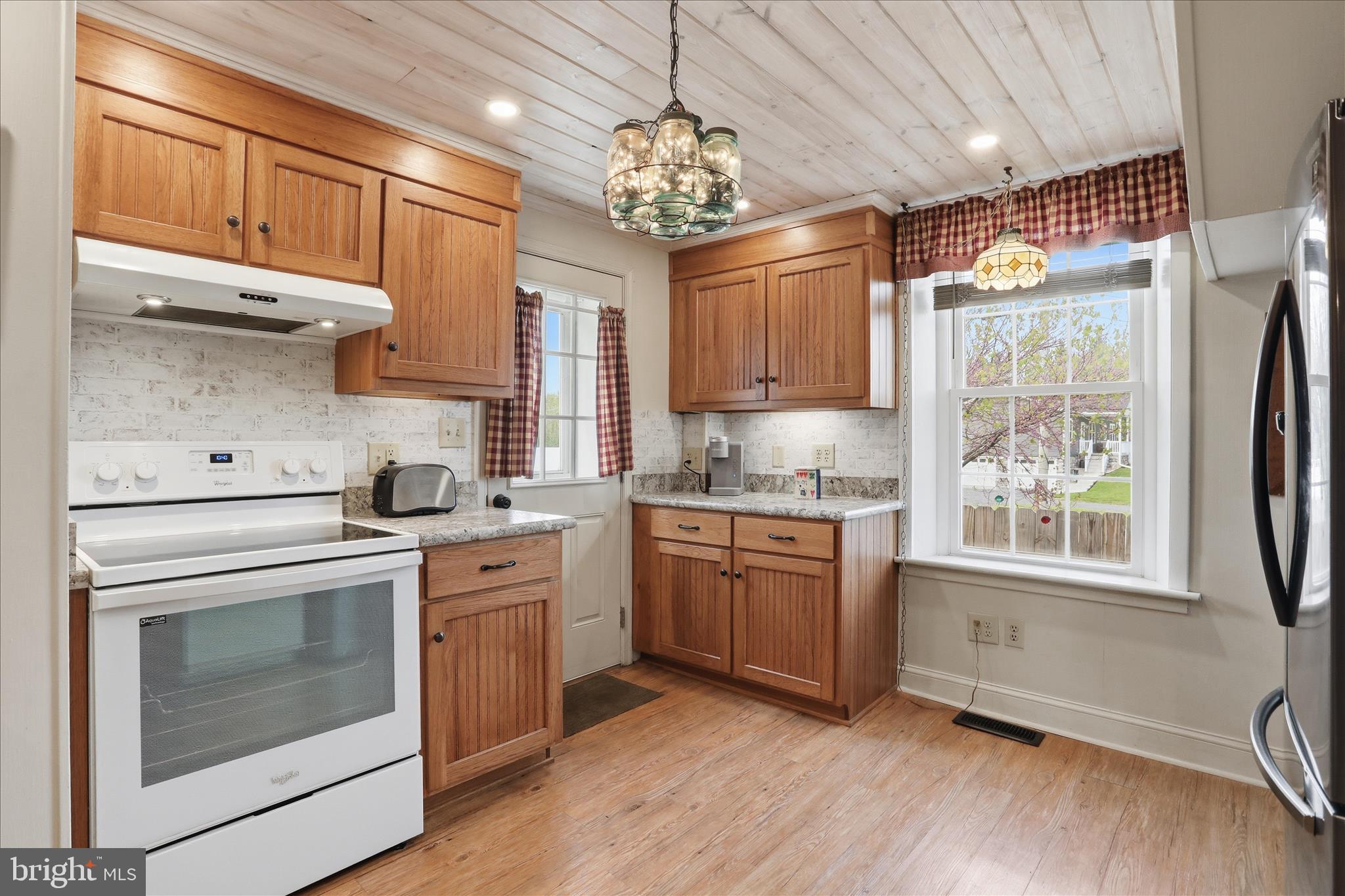 MONTGOMERY TWP - Residential