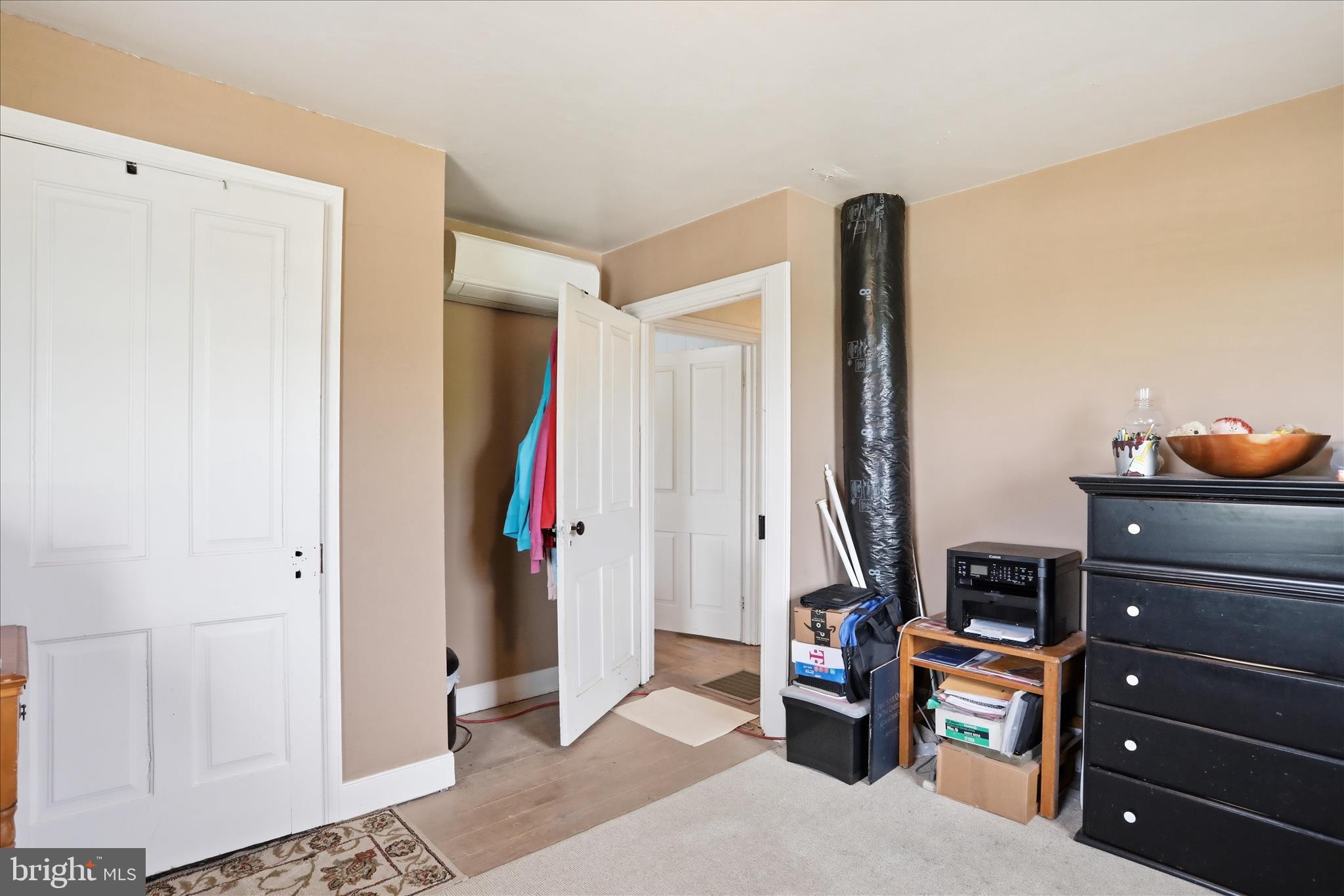 MONTGOMERY TWP - Residential