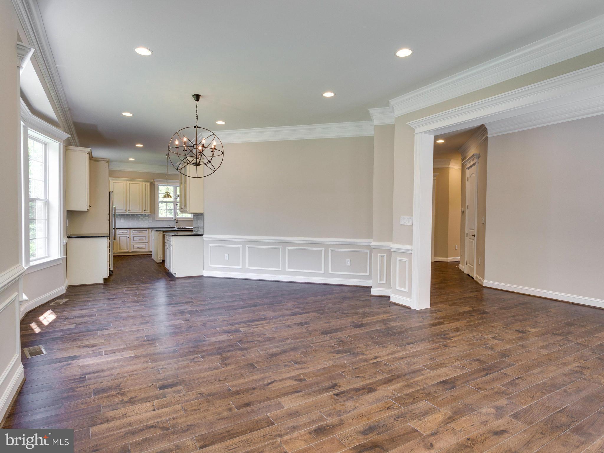 OAKTON - Residential