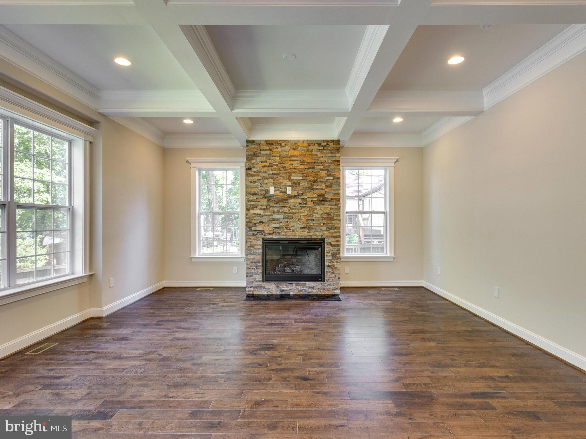 OAKTON - Residential