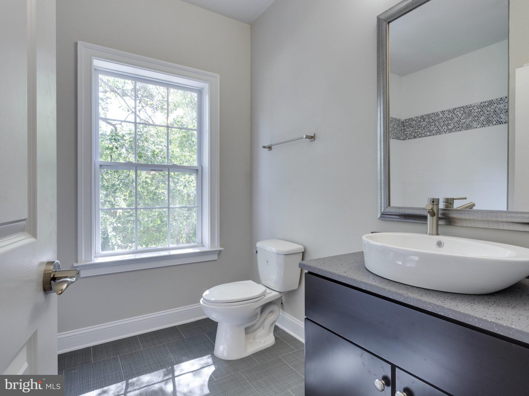 OAKTON - Residential