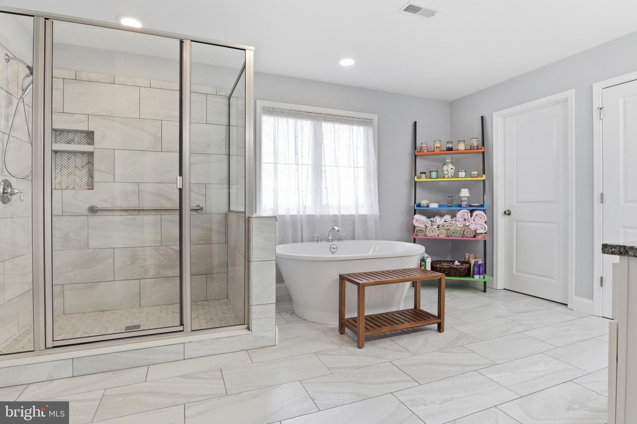 HICKORY RIDGE - Residential