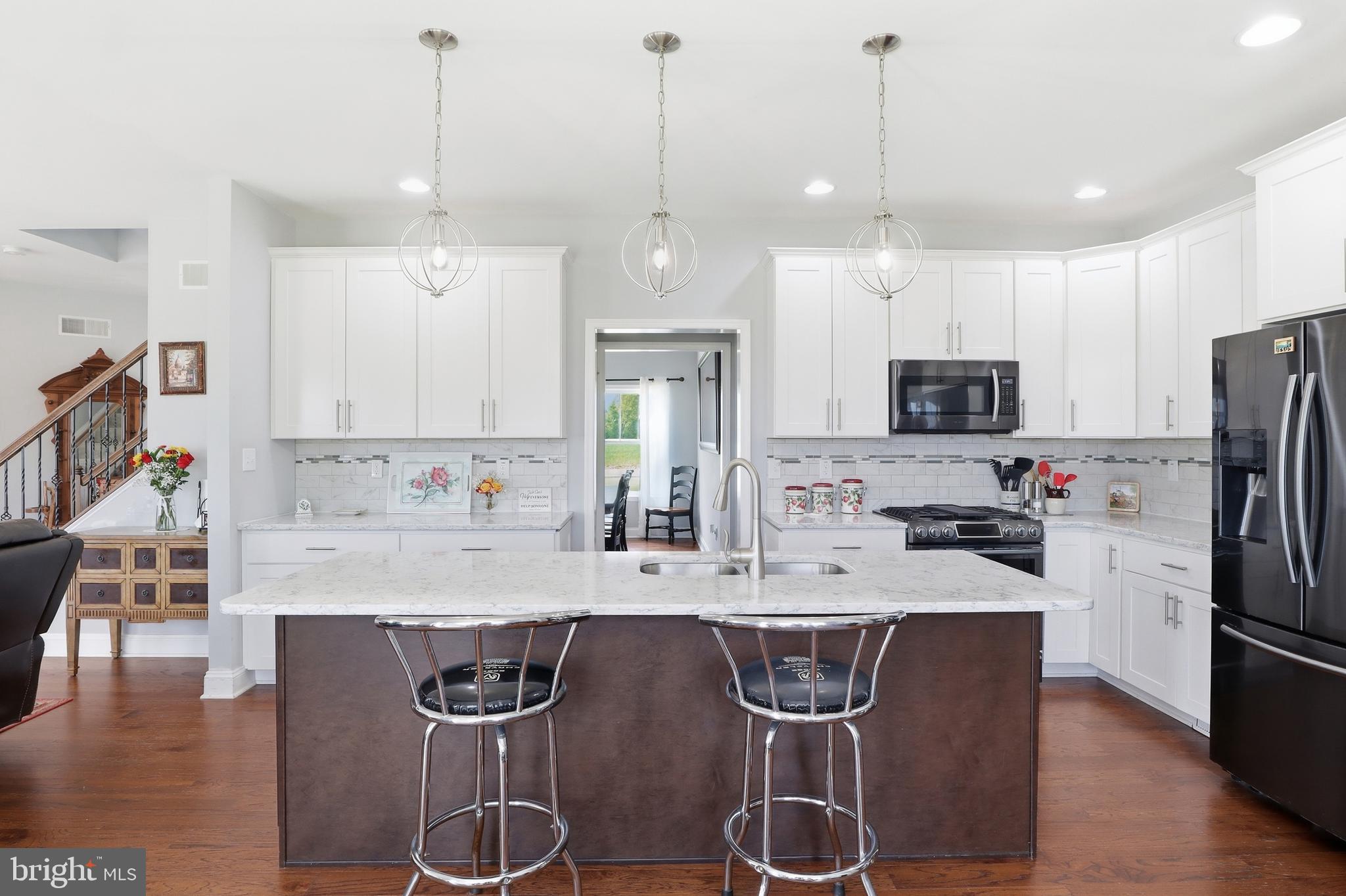 HICKORY RIDGE - Residential