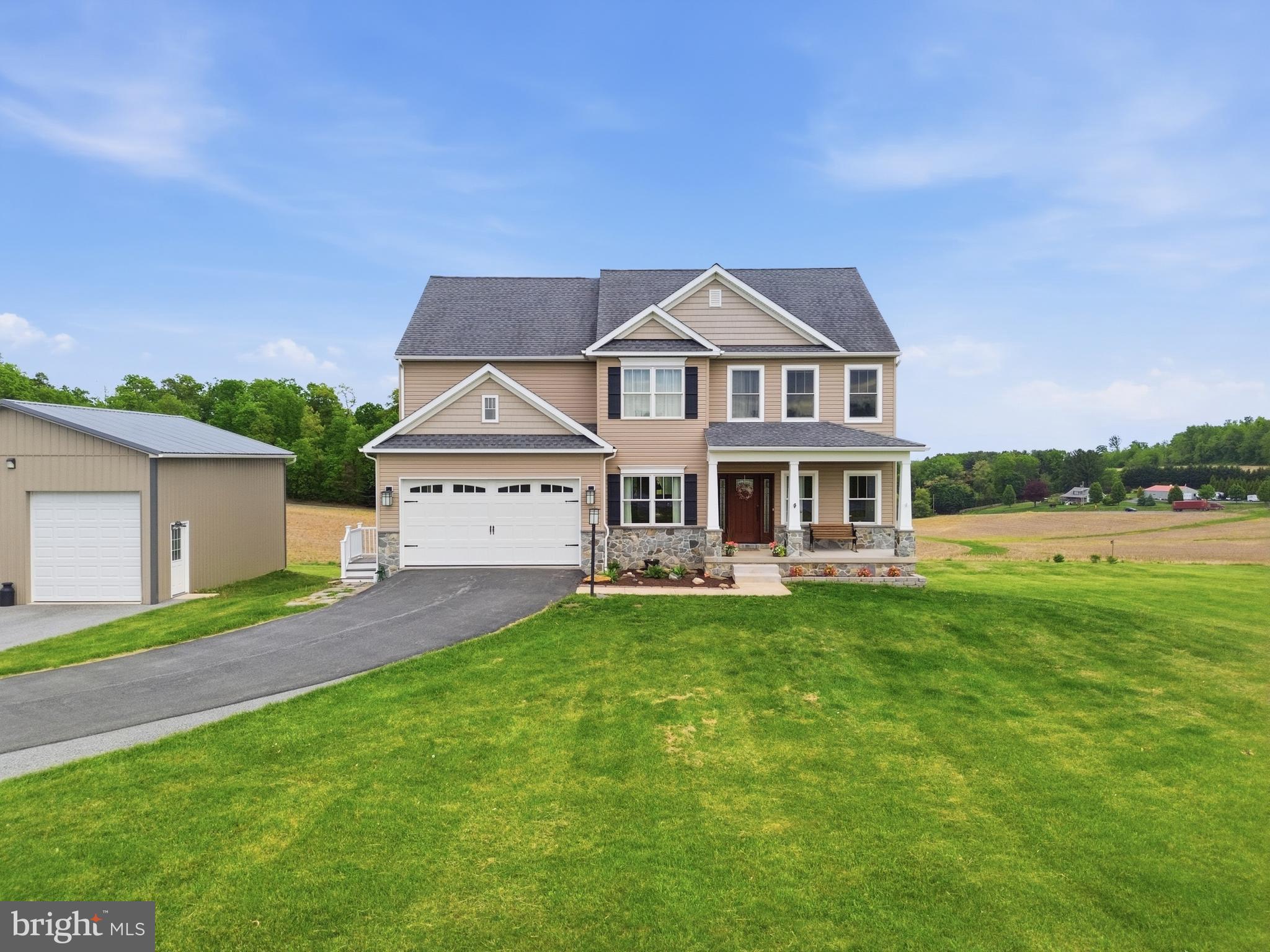 HICKORY RIDGE - Residential
